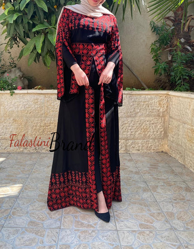 Black Elegant Split Skirt Two Pieces Thob Dress with Red Embroidery