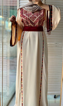 Elegant Offwhite Diamond Qabbah Thob With Manajil Details and Satin Details