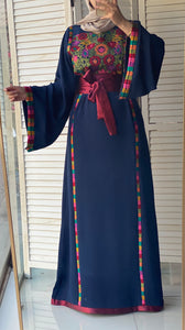 Elegant Navy Ward Thob With Manajil Details and Satin Belt